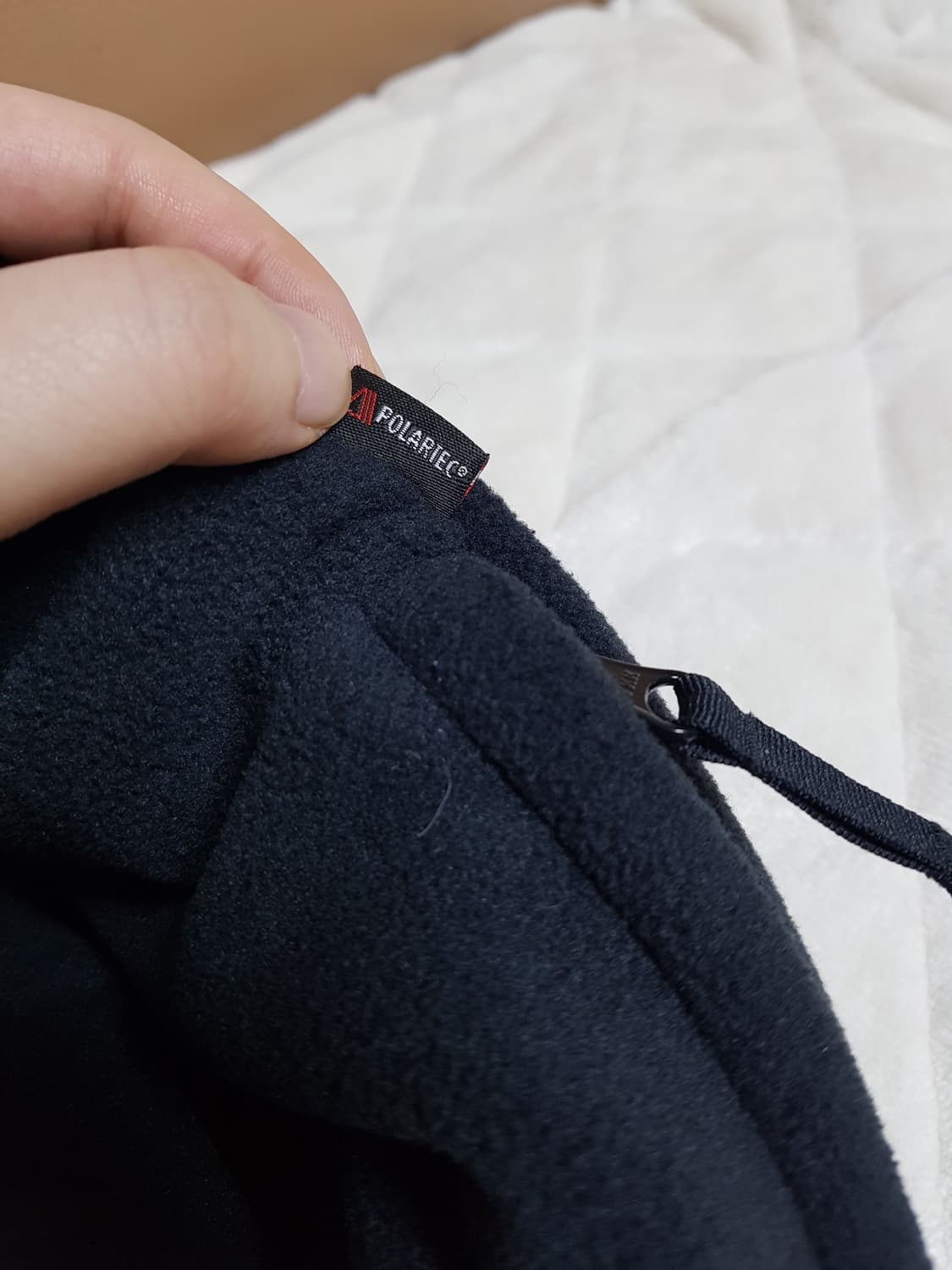 슈프림 폴라텍 팬츠 블랙 23FW 상품이미지5