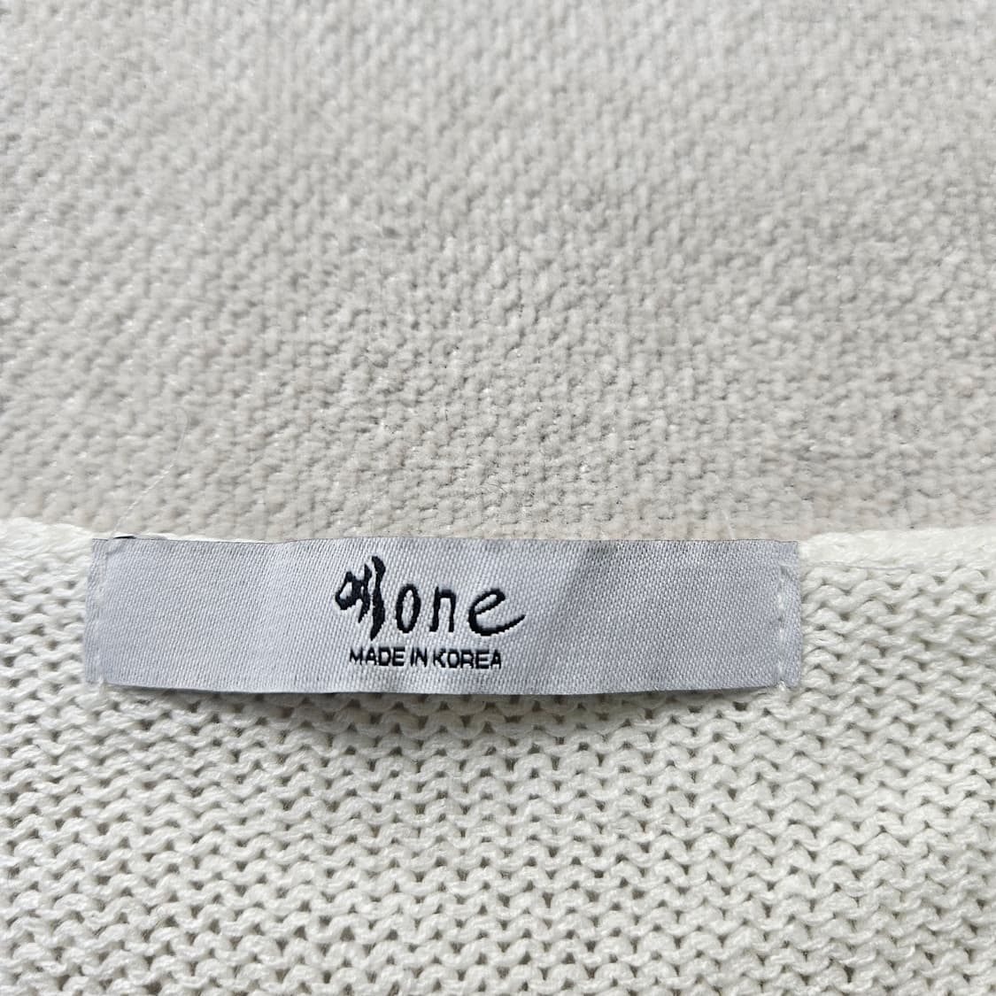 실측확인 예ONE 라운드넥 니트 0325Y 상품이미지3