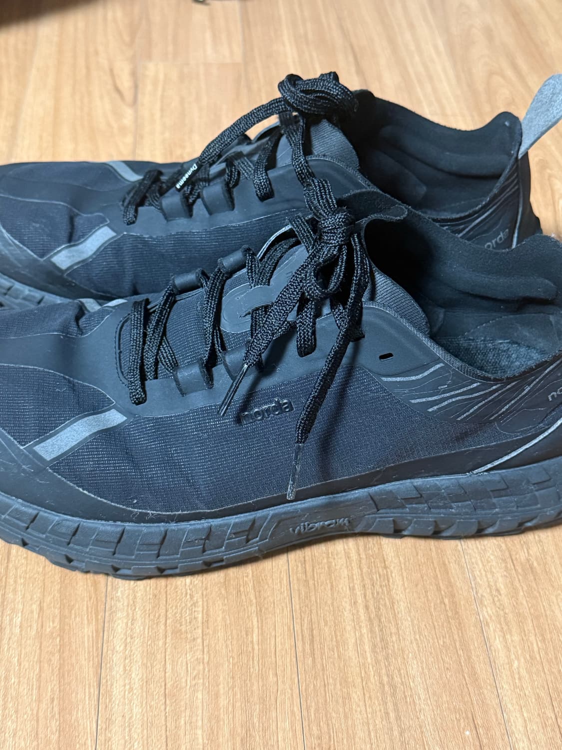 노다 norda 001 스텔스 블랙 11 (287.5) 상품이미지3