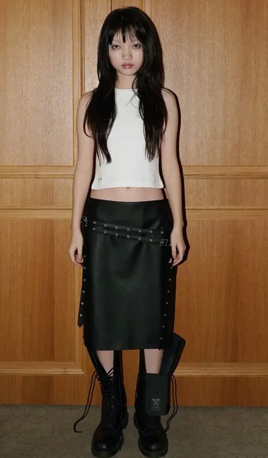 데어드 eyelet strap midi leather skirt 상품이미지1