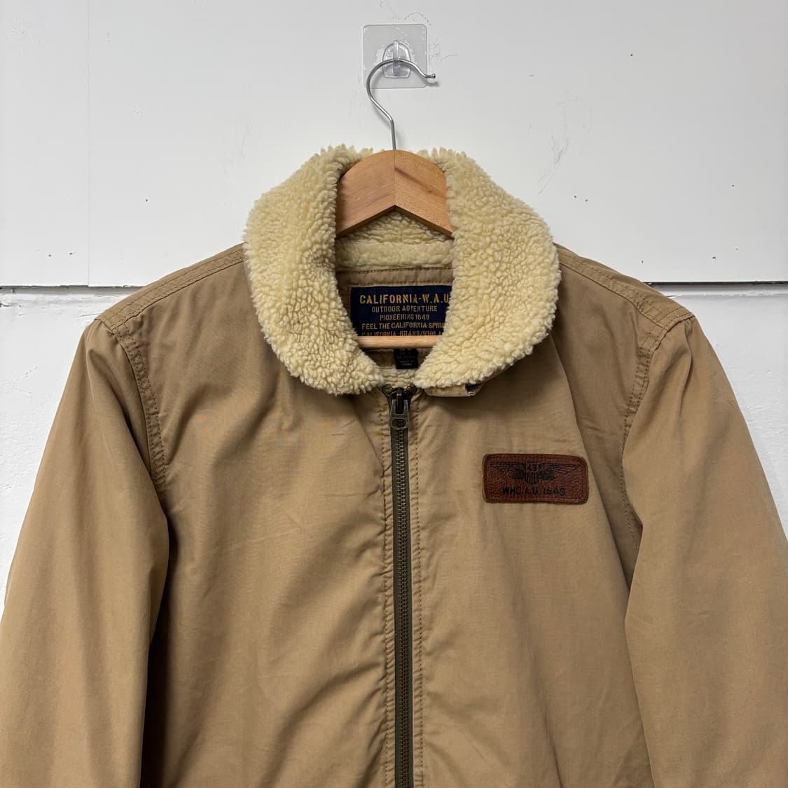 후아유 베이지 양털 댁자켓 상품이미지2