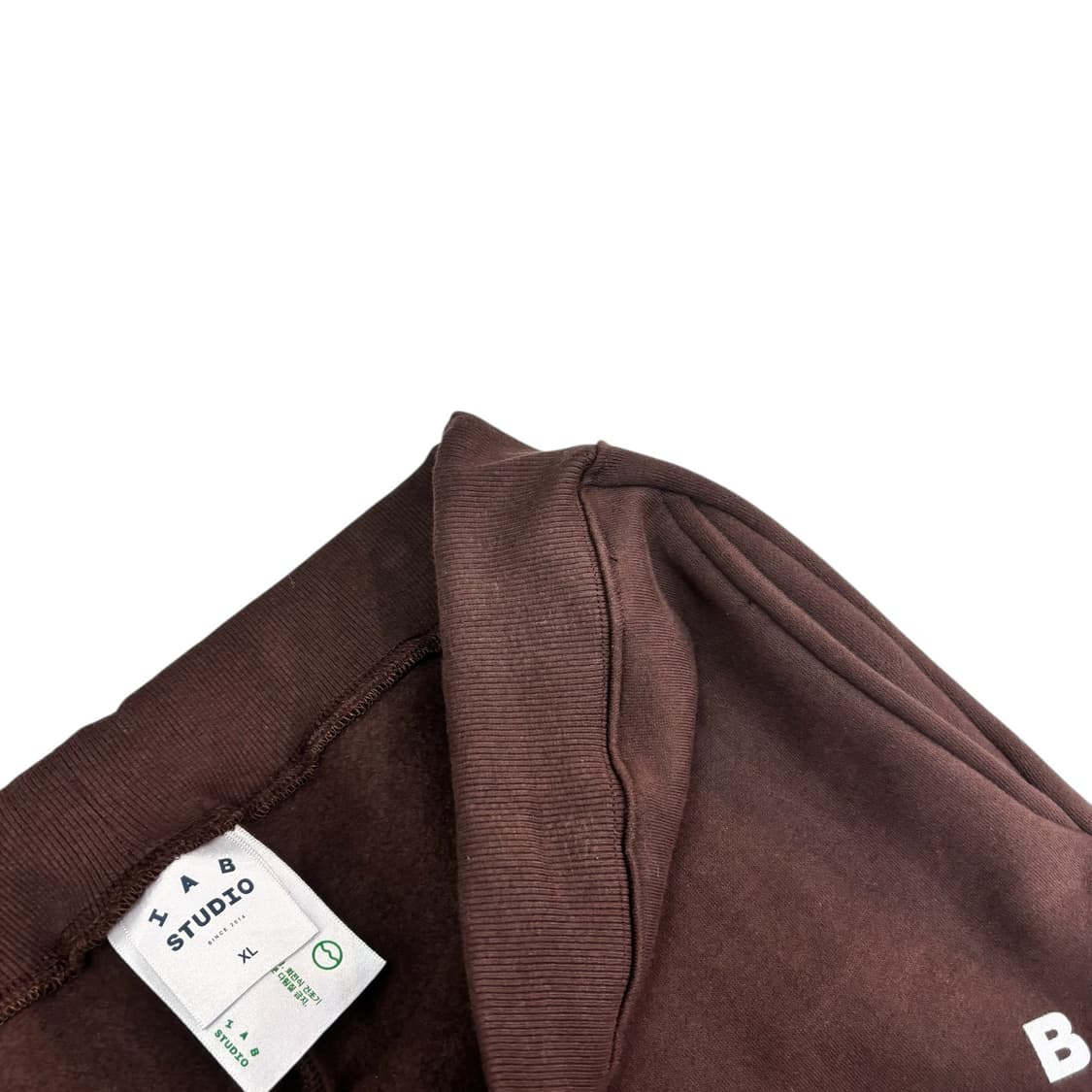 아이앱 스튜디오 브라운 조거 팬츠 상품이미지3