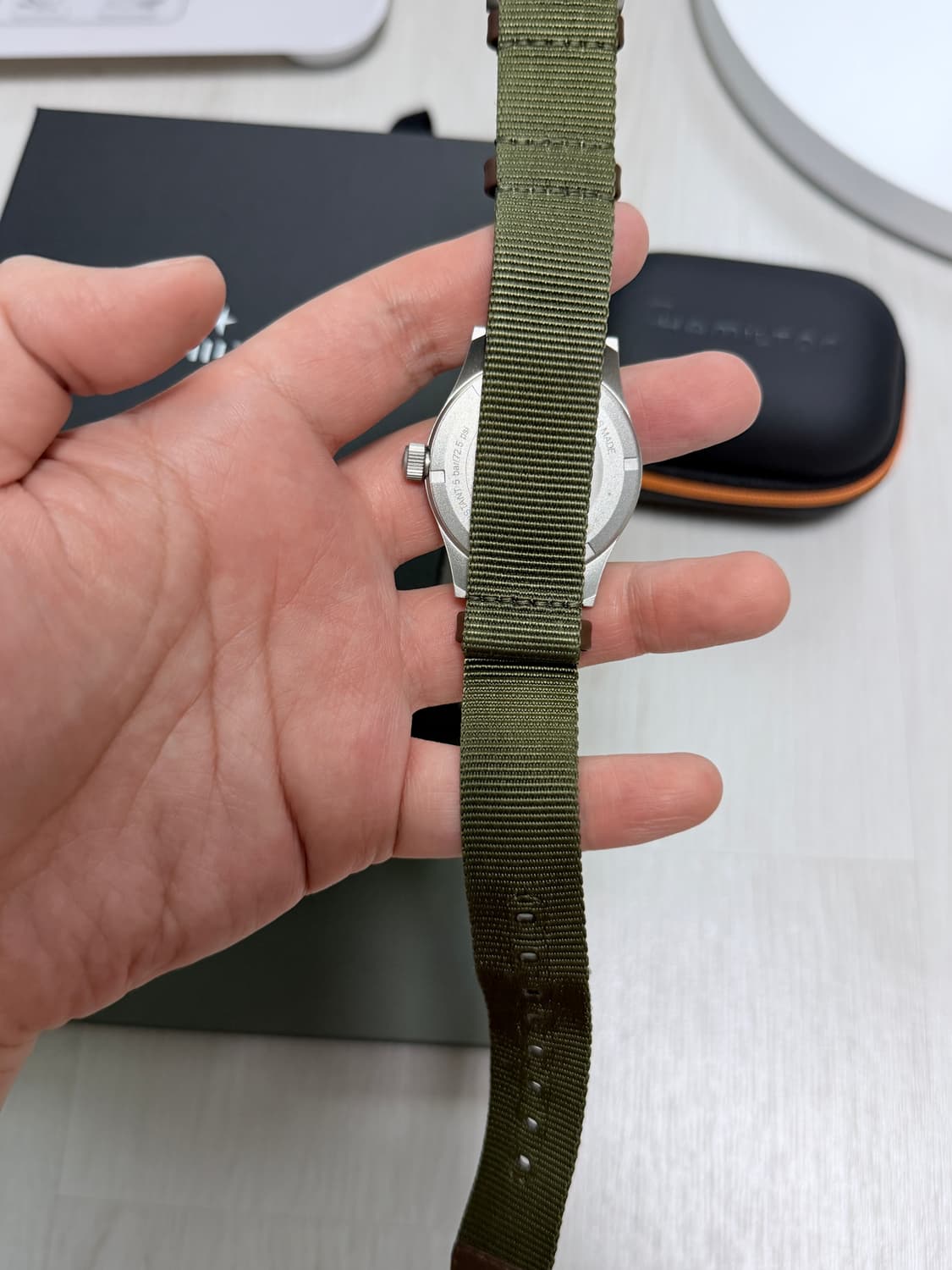 해밀턴 카키필드 쿼츠 38mm 블랙다이얼 나토스트랩 상품이미지3
