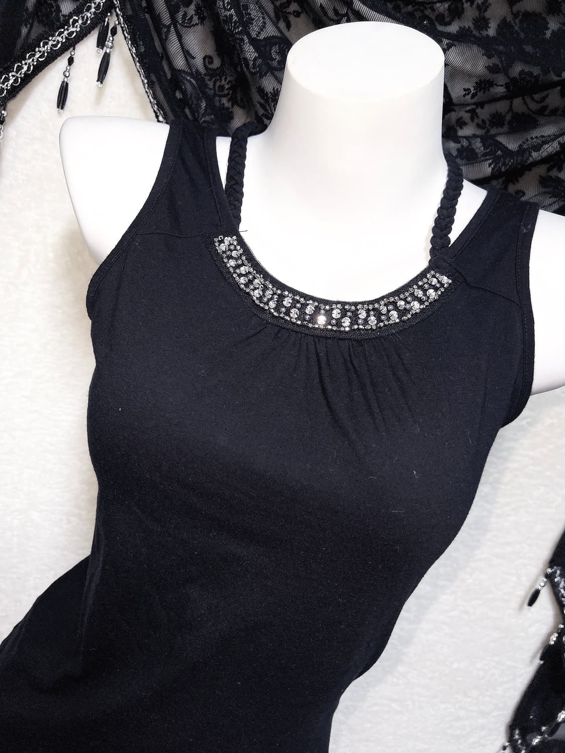 로맨틱고딕 고스펑크 갸루 비즈 큐빅 홀터넥 슬리브리스 나시 핀터 로걀탑 상품이미지1