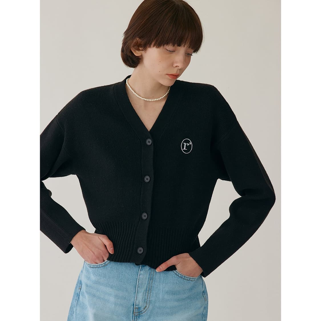 로라로라 24 로고 베이직 니트 가디건 상품이미지1