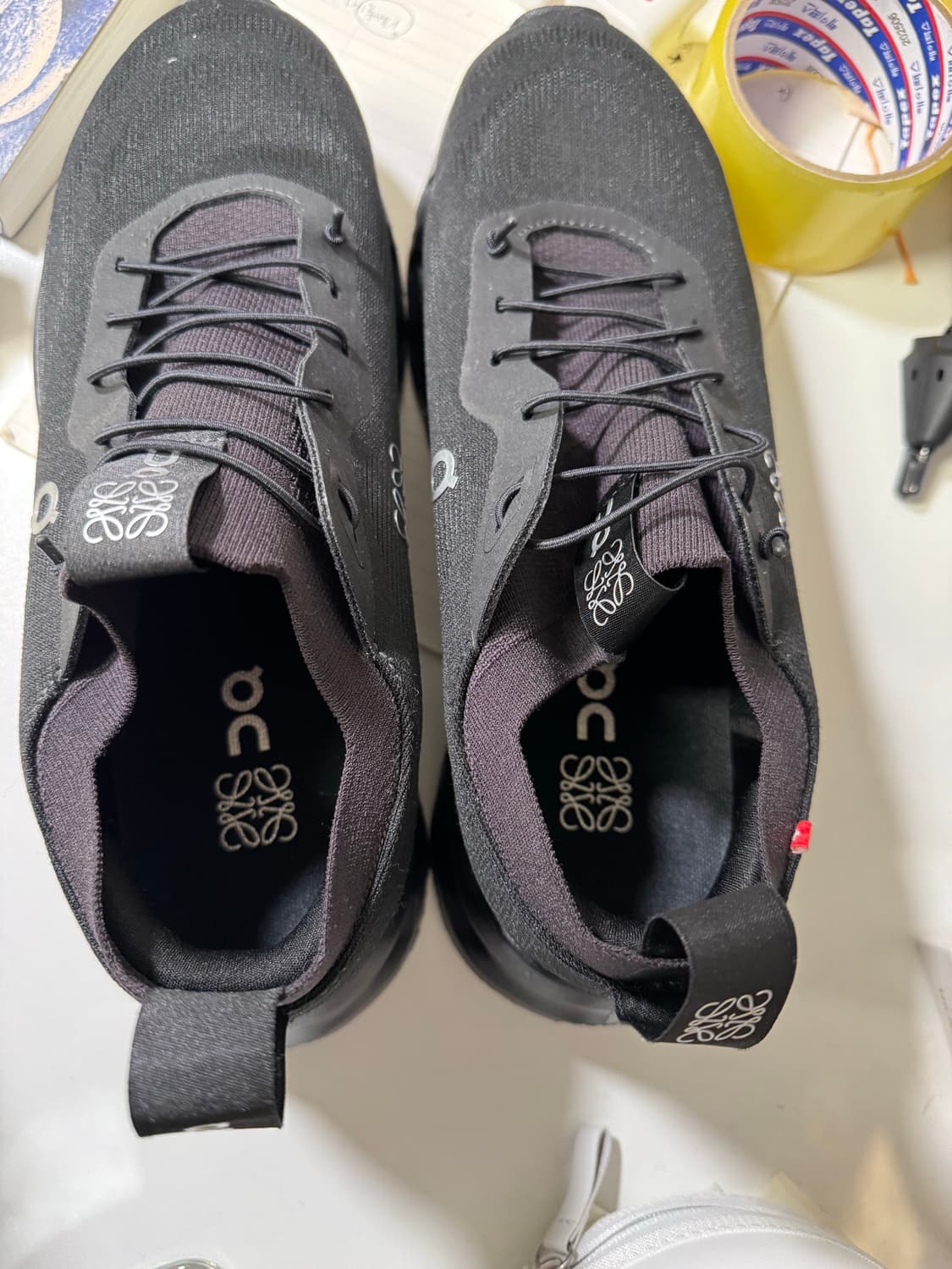 온러닝 로에베 클라우드틸트 올블랙 42.5 (275) 상품이미지6