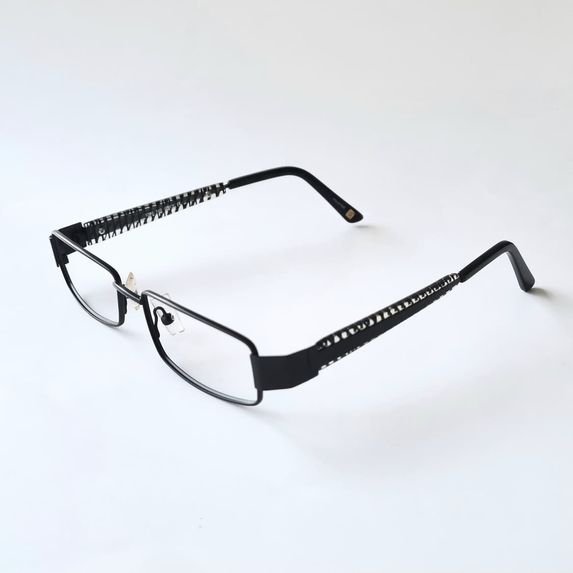 데드스탁 지적인 무드 유니크한 패턴 포인트 스퀘어 안경테 657 상품이미지3