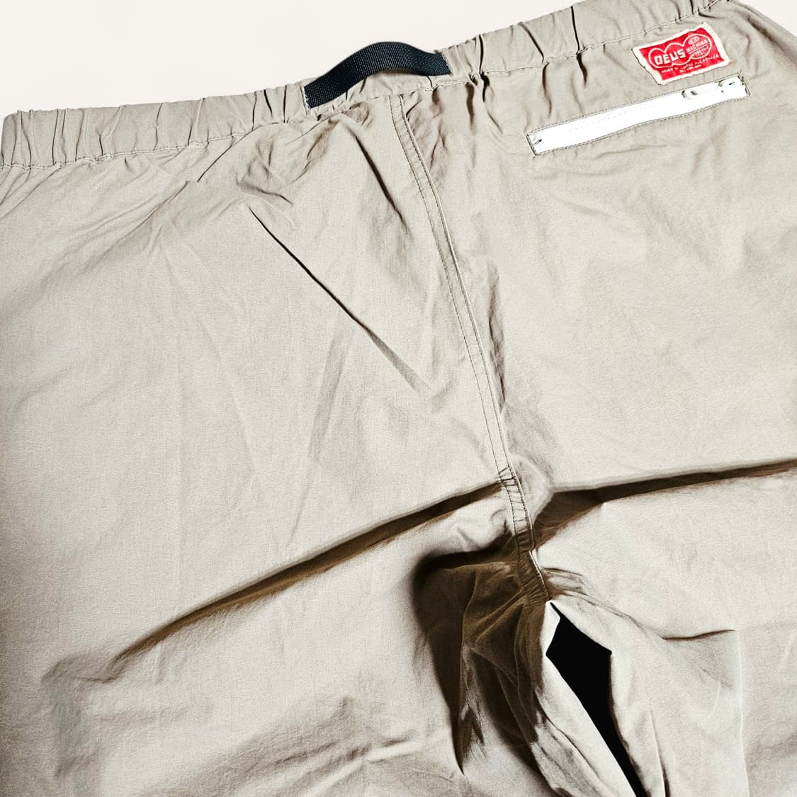 [새상품/XXL(36)][데우스엑스마키나]APEX 트레이닝 조거팬츠 상품이미지4