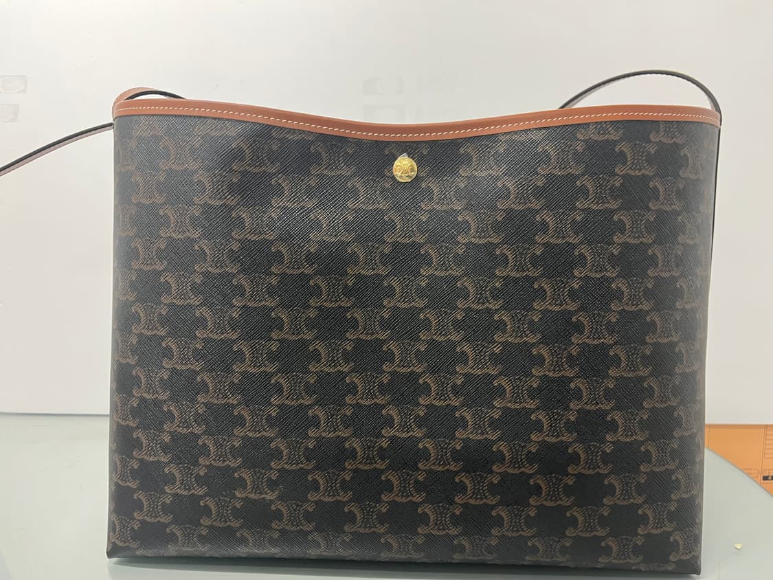 셀린느 상품이미지2