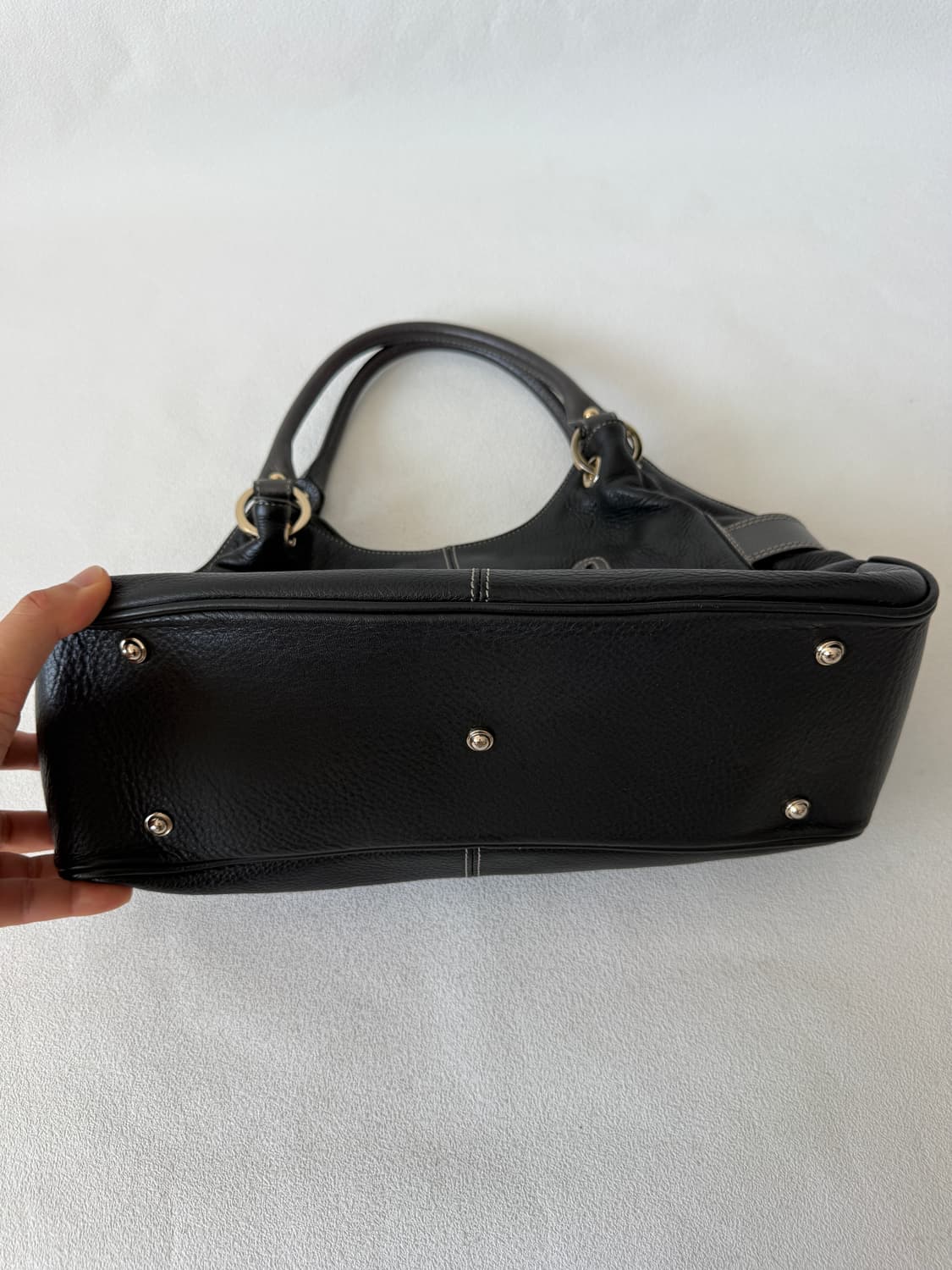 발렌시아가(Balenciaga) 레더 숄더백(금강 라이센스) 상품이미지6
