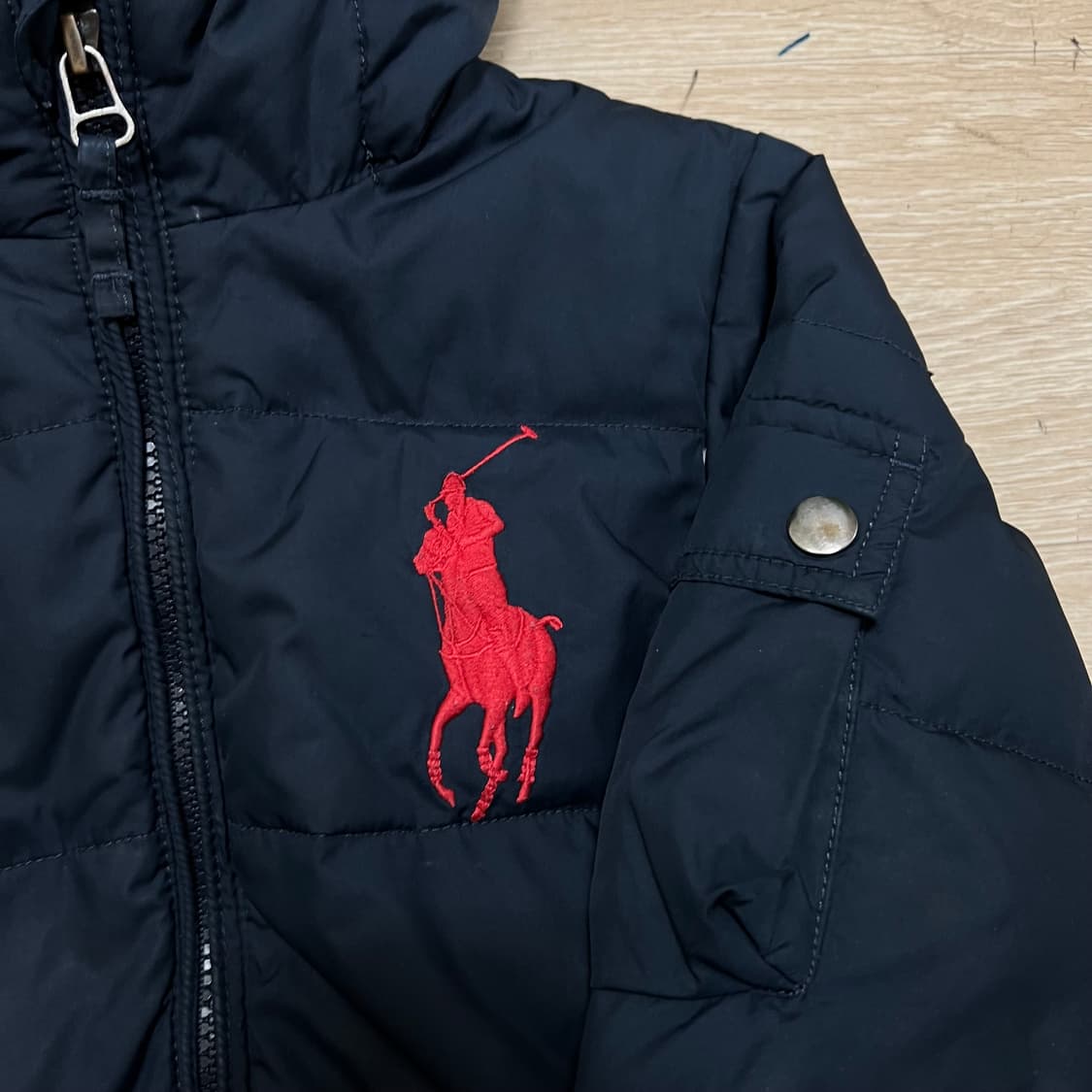 폴로 랄프로렌 키즈 덕다운 빅포니 로고 후드 패딩 점퍼 [네이비] 4세 상품이미지4
