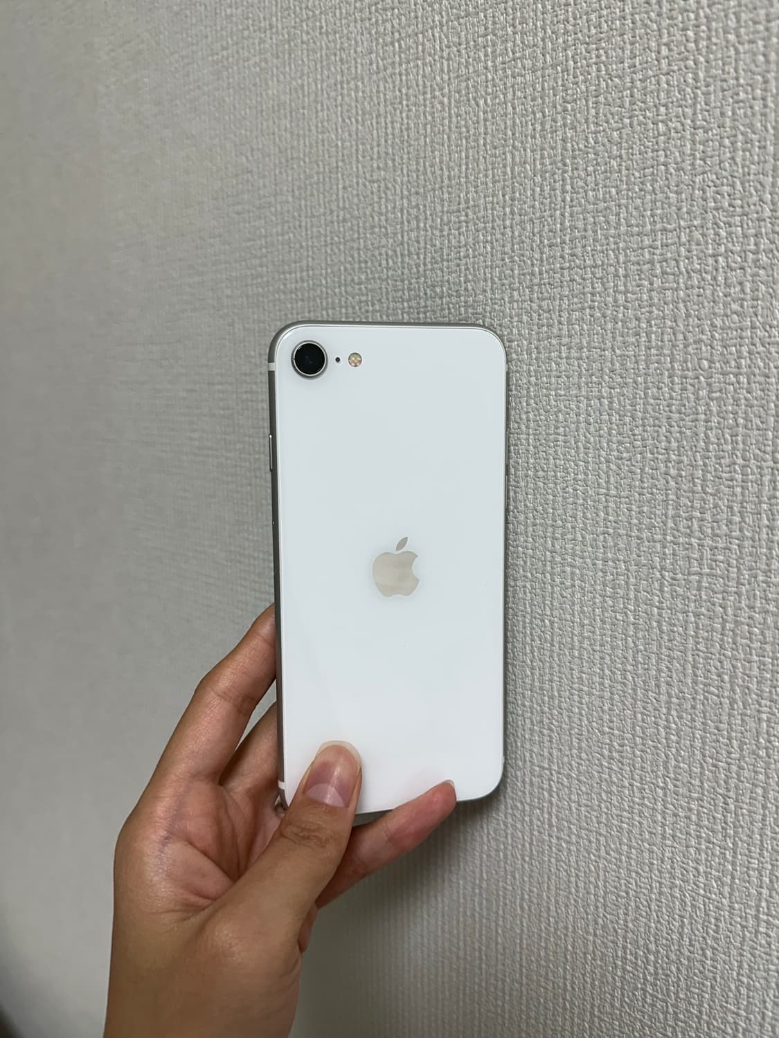 아이폰 SE2 화이트 128기가 상품이미지1