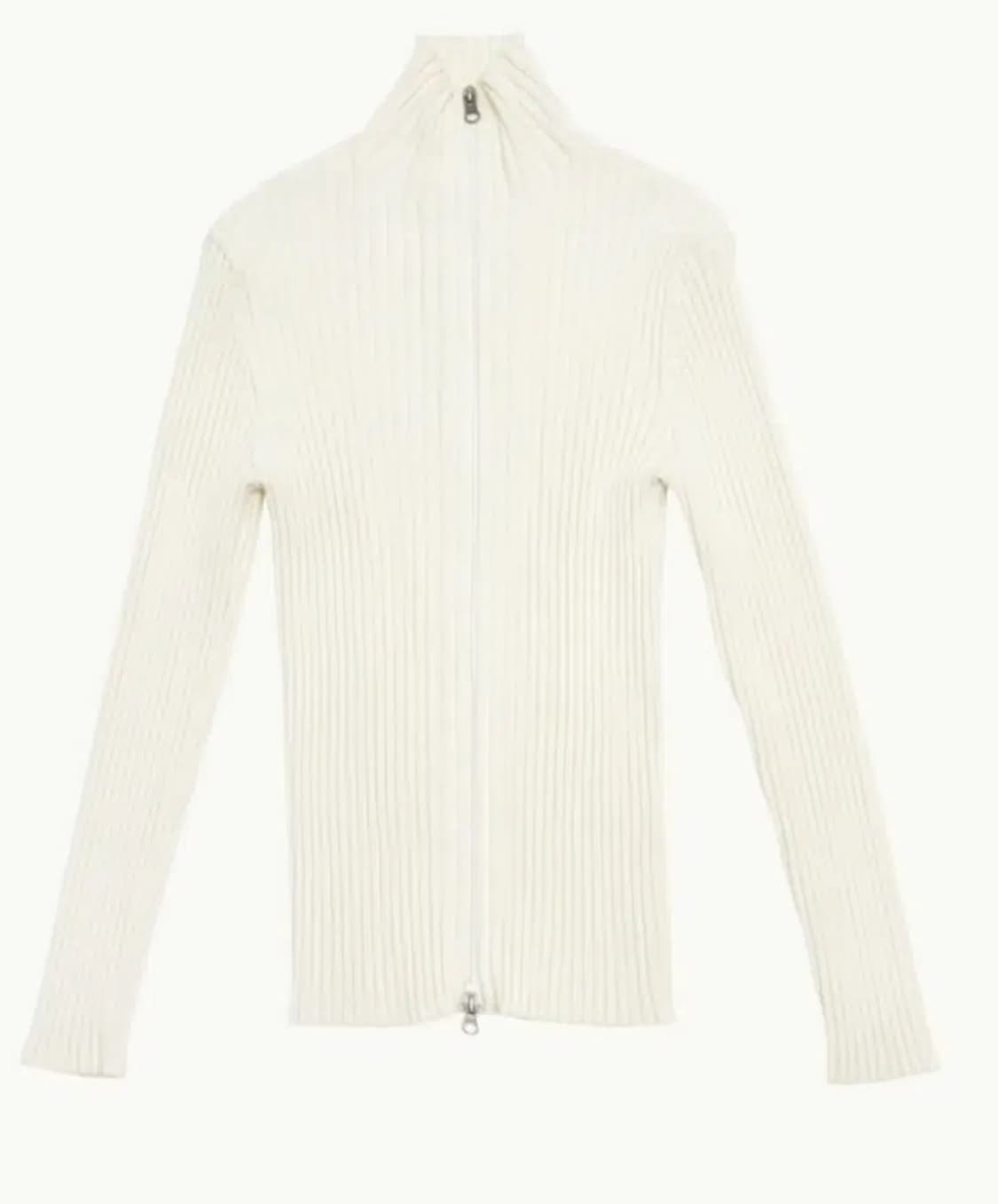 아모멘토 하이넥 집업 상품이미지1