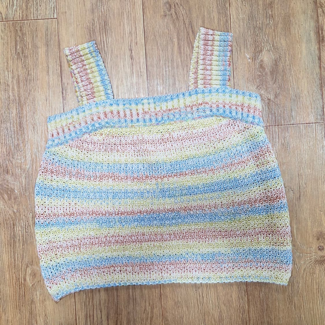 마조팩토리(MAJOFACTORY) 크로쉐 니트 슬리브리스탑 55 상품이미지5