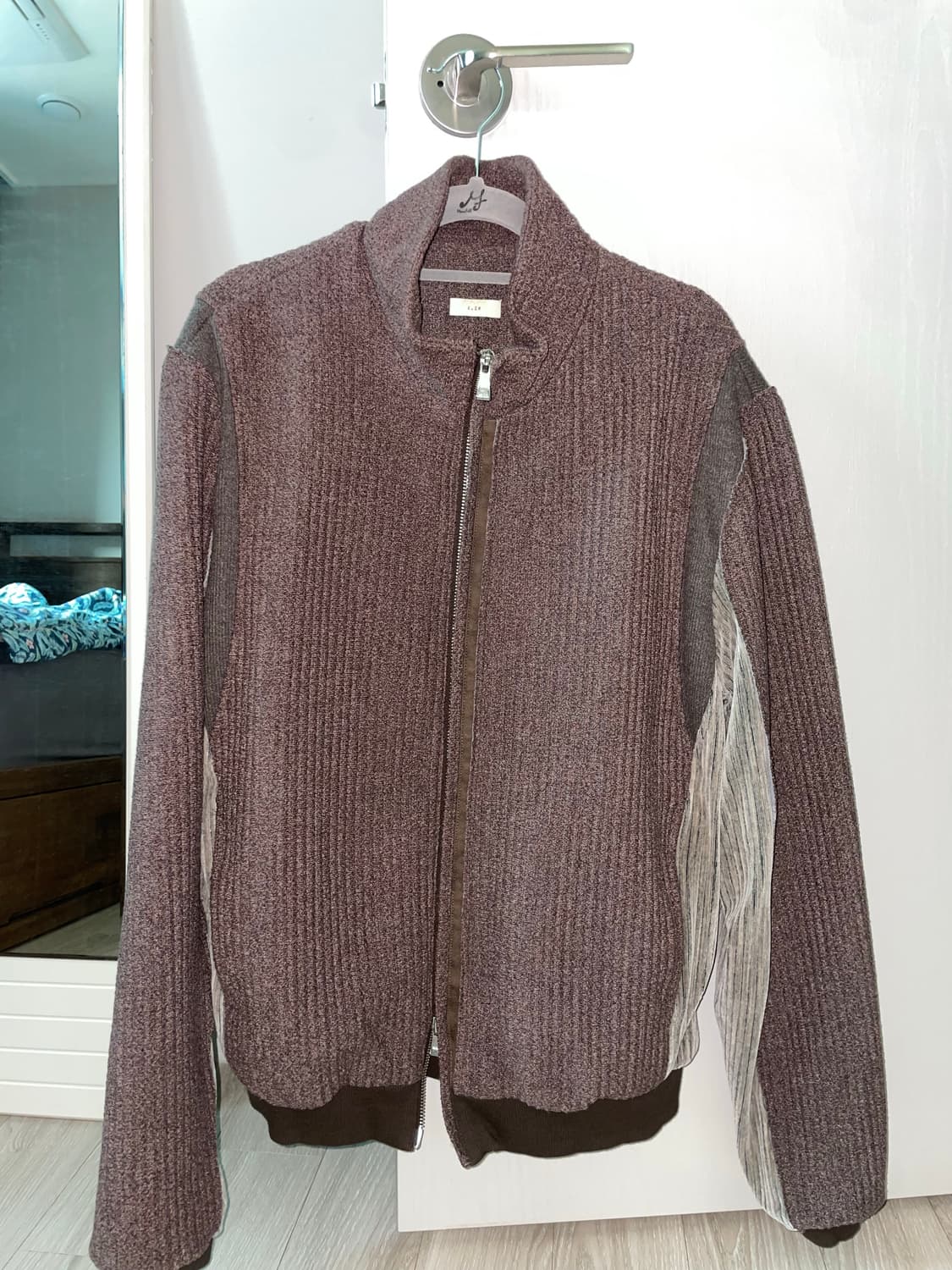 [마지막할인]엑슬림 EP.8 01 JERSEY BROWN 상품이미지1