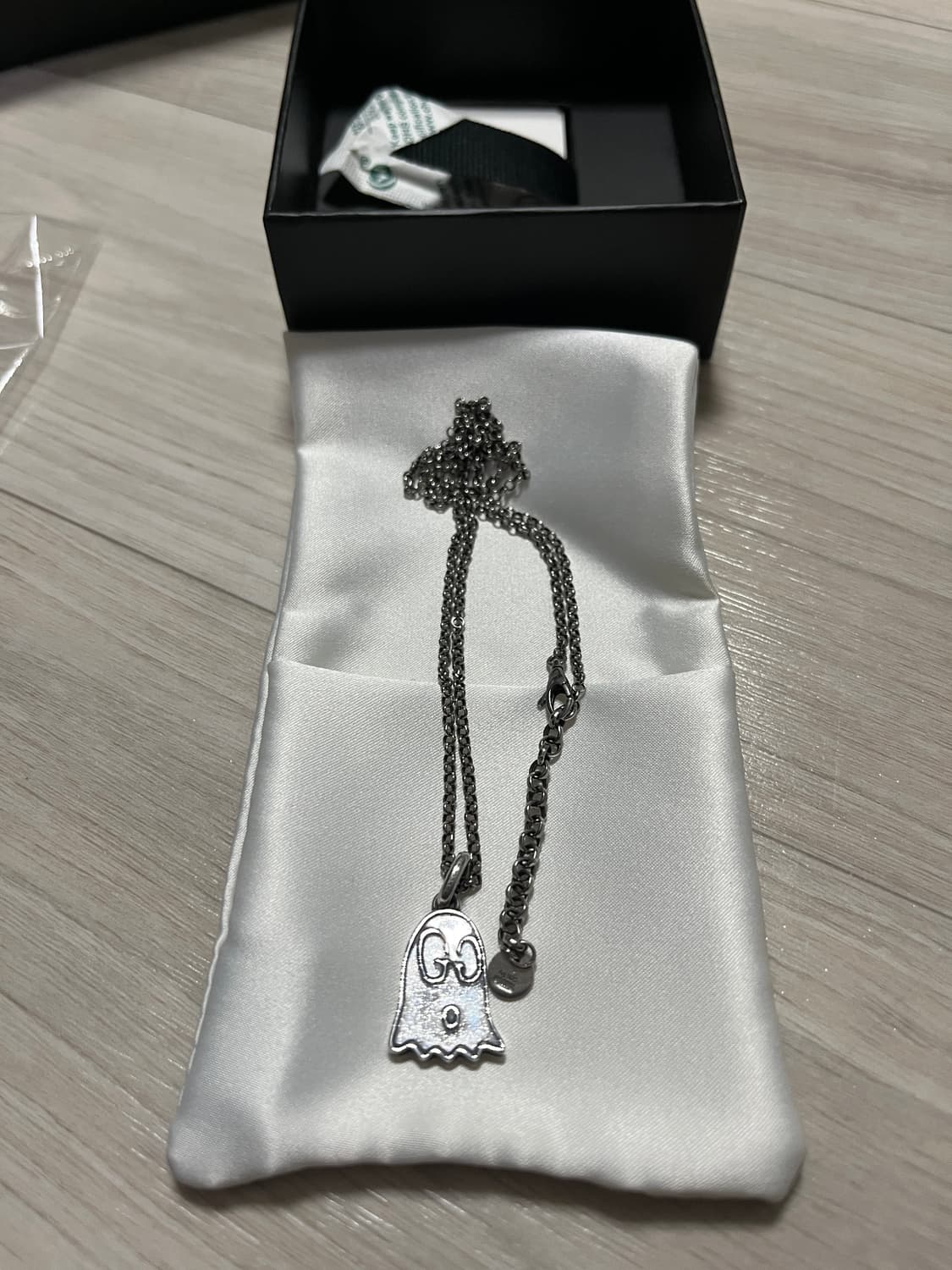 구찌 고스트 펜던트 목걸이 상품이미지2