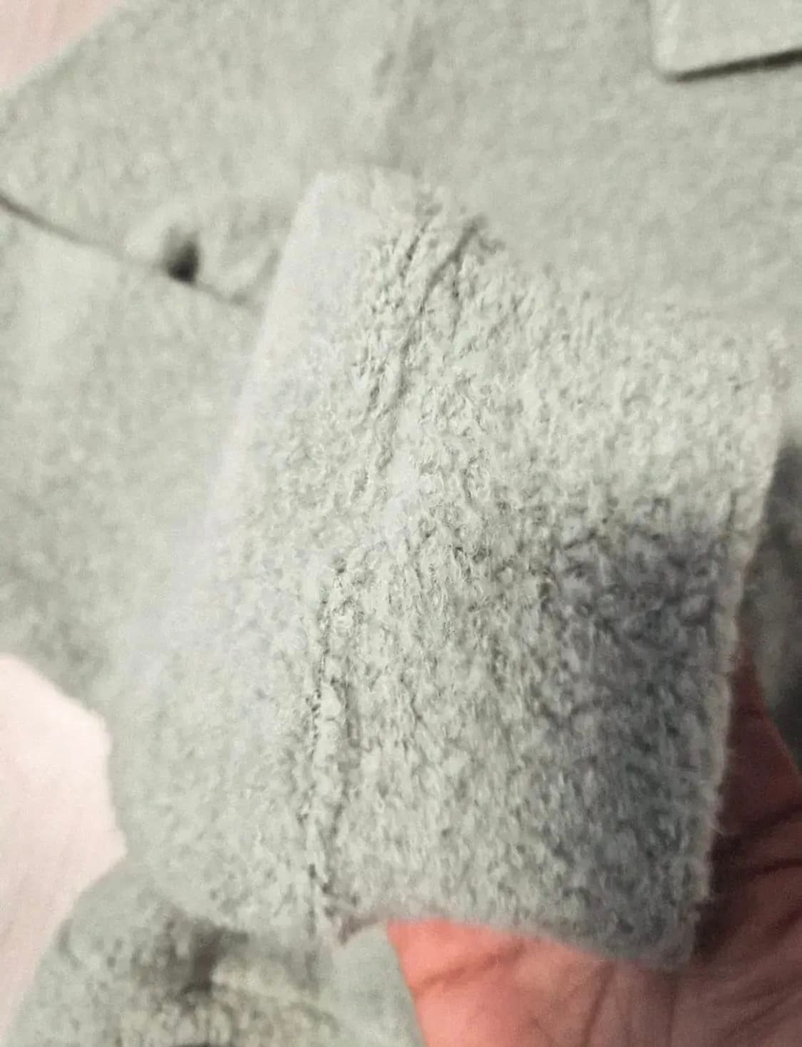 [라티젠] 민트색 뽀글이 카라 니트 판매합니다 상품이미지6