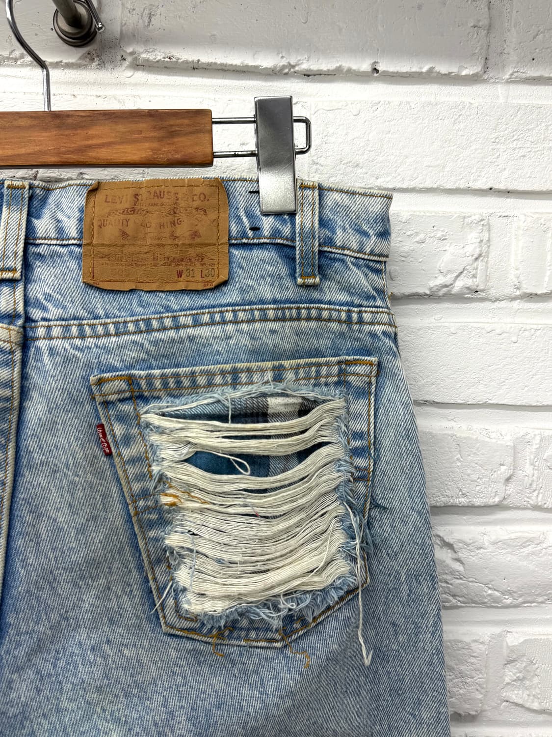 Levi’s 508 체크 디스트로이드 데님팬츠 상품이미지5