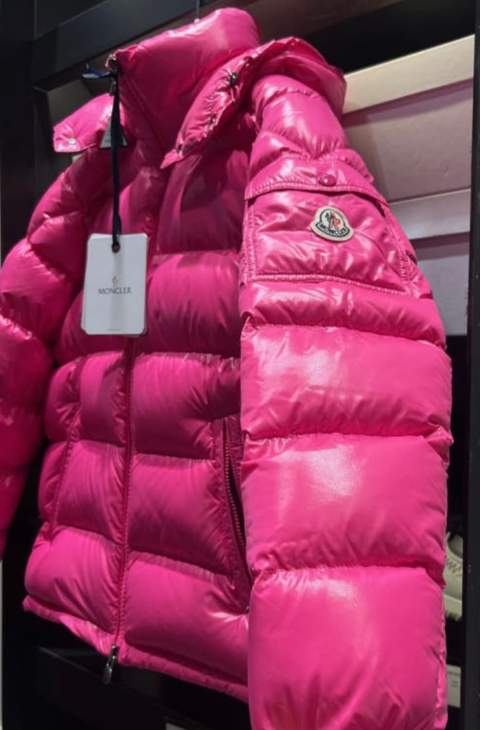 moncler maya giubboto  몽클레어 마야 후드 쇼트 다운 상품이미지3