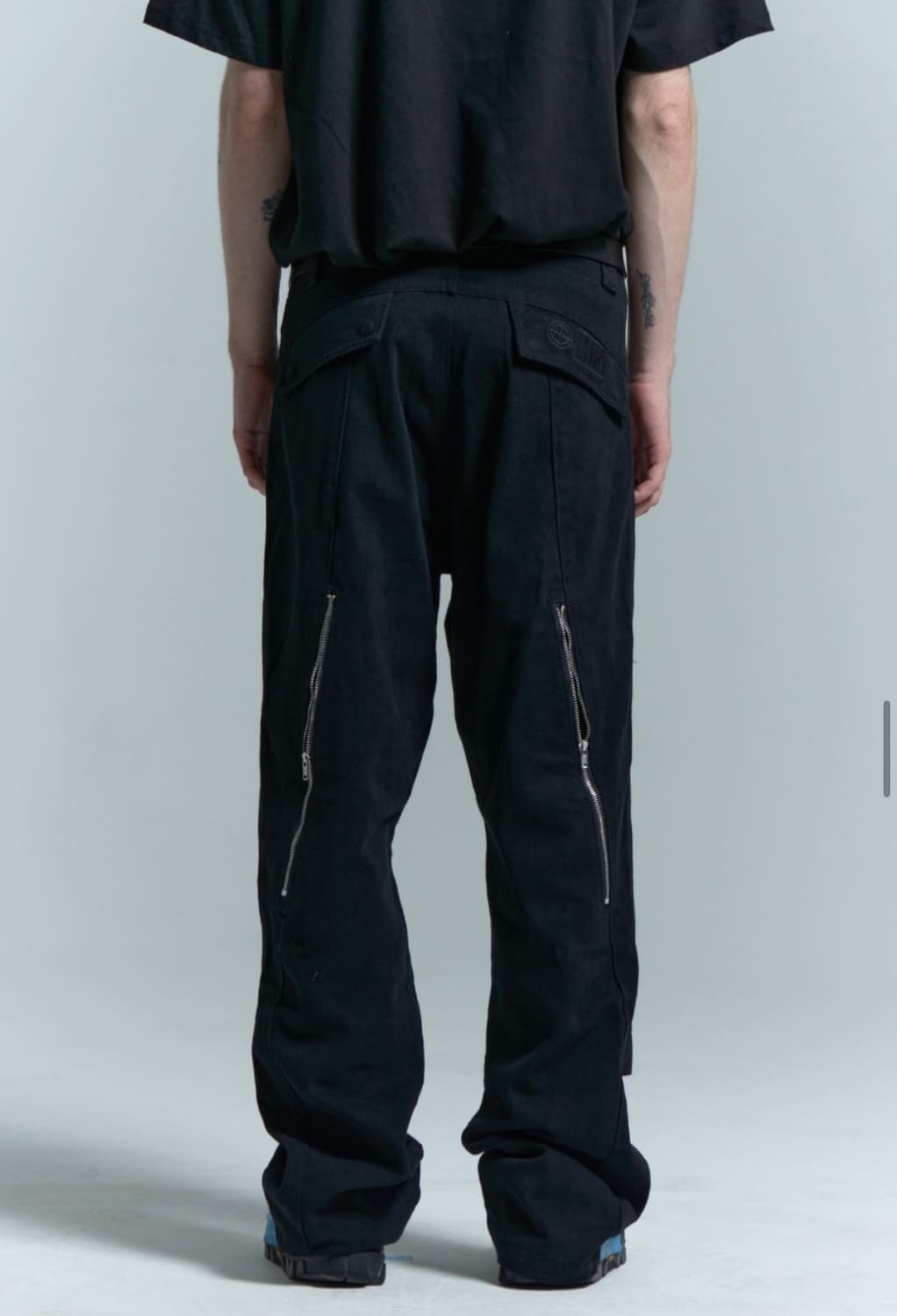 플라스틱프로덕트 Mpa 웨이브 지퍼팬츠 s 상품이미지1