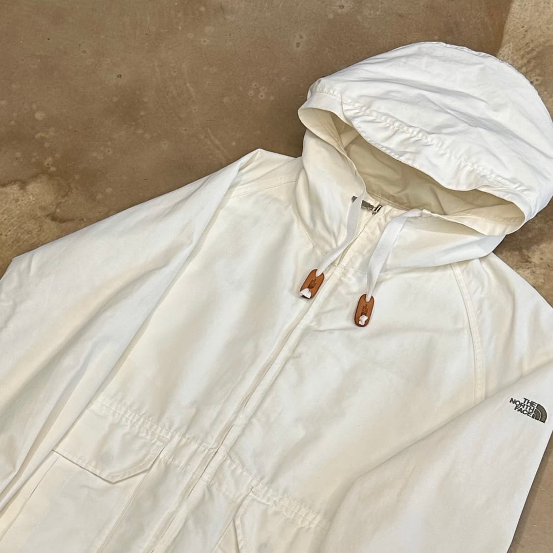 S 노스페이스 퍼플라벨 화이트 바람막이 상품이미지1