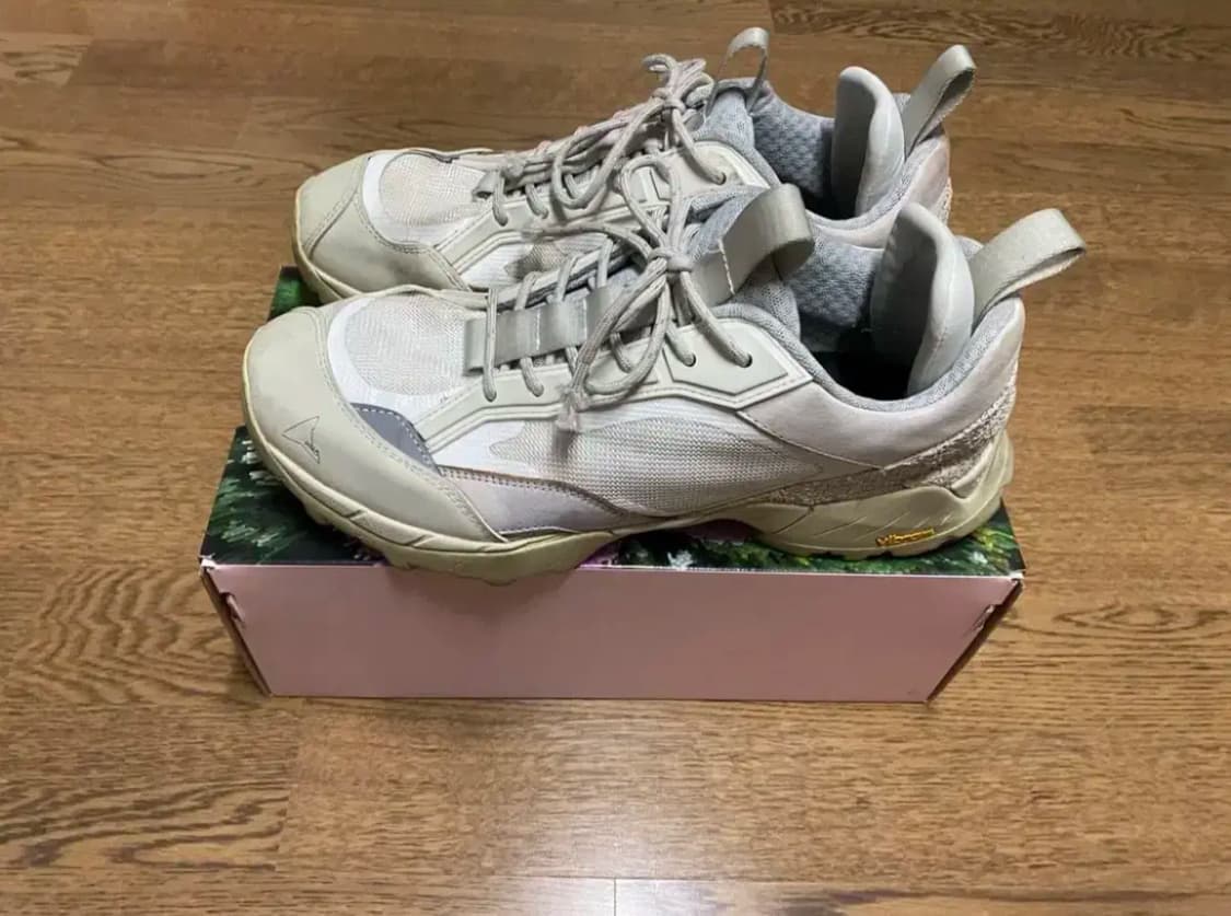 로아 락파 오프화이트 43 사이즈 상품이미지1