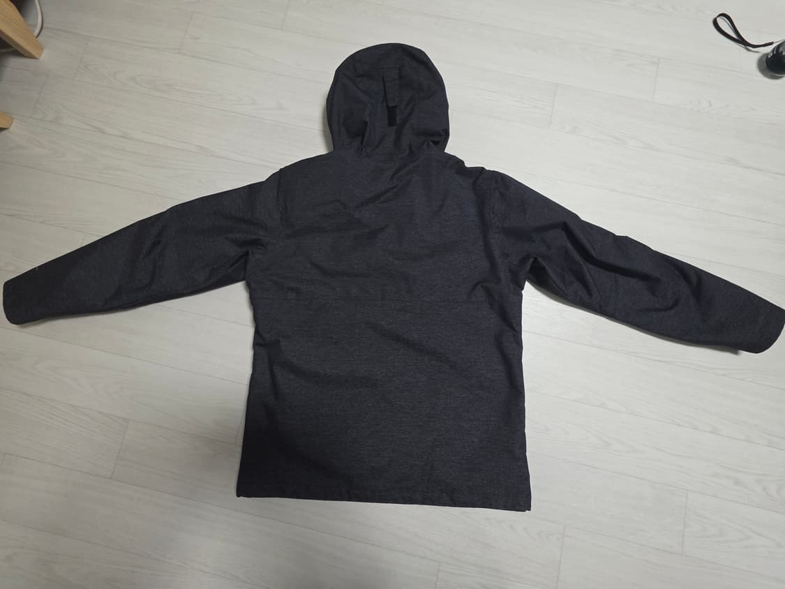 컬럼비아 인슐레이티드 바람막이 자켓 L(100)사이즈 상품이미지3