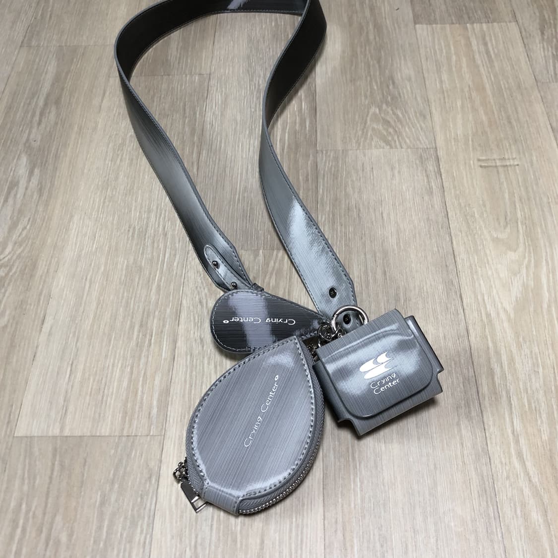 (ONE SIZE) 크라잉 센터 실버 멀티 바디 크로스 에어팟 케이스 상품이미지4