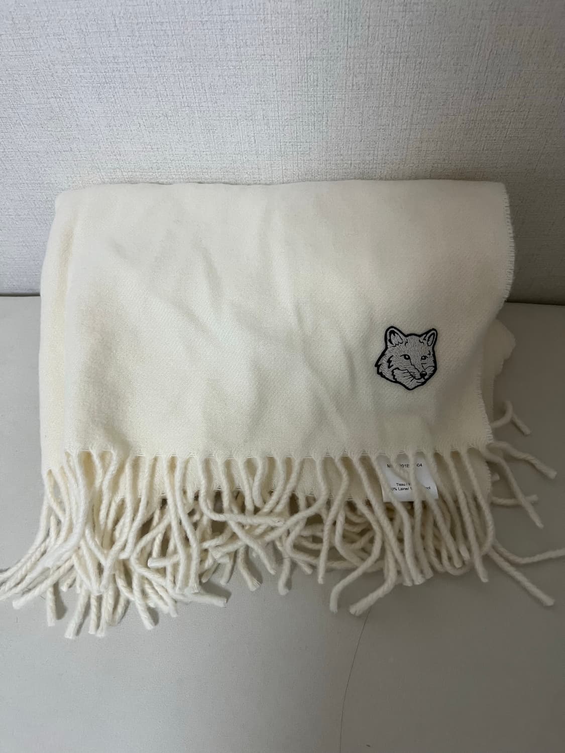 메종키츠네 아이보리 목도리 상품이미지1