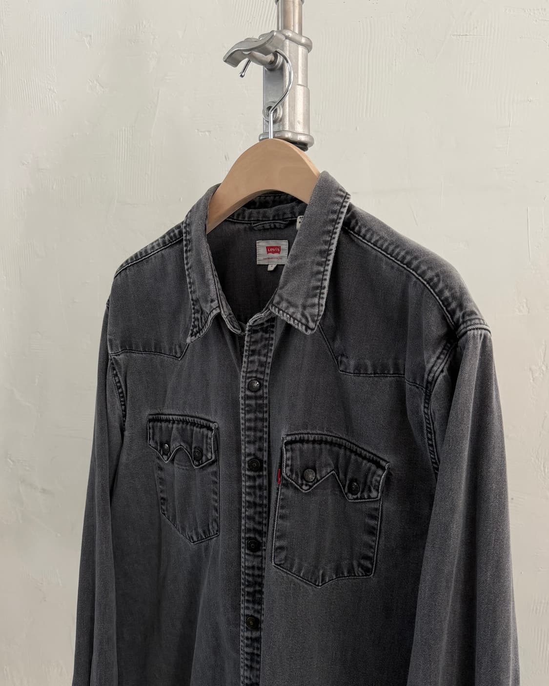 Levi‘s 리바이스 샌프란시스코 흑청 투포켓 스냅버튼 웨스턴 셔츠 상품이미지4