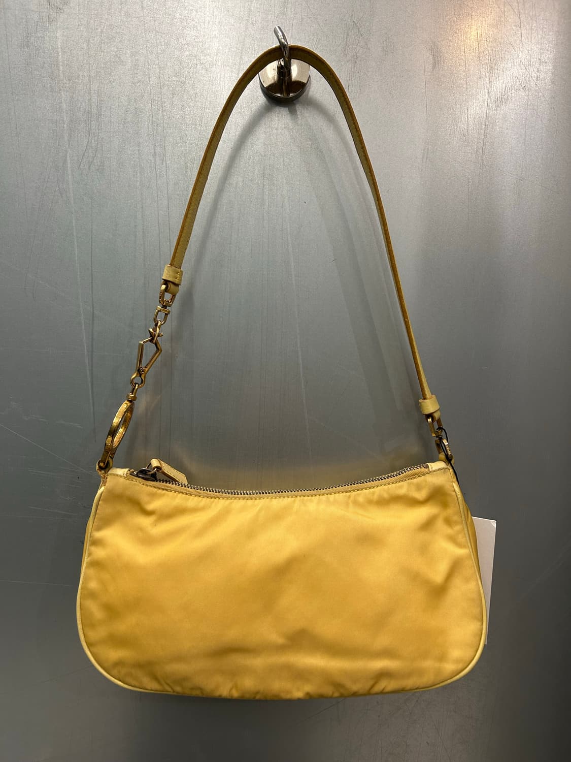 Prada 프라다 테수토 나일론 숄더백 상품이미지3