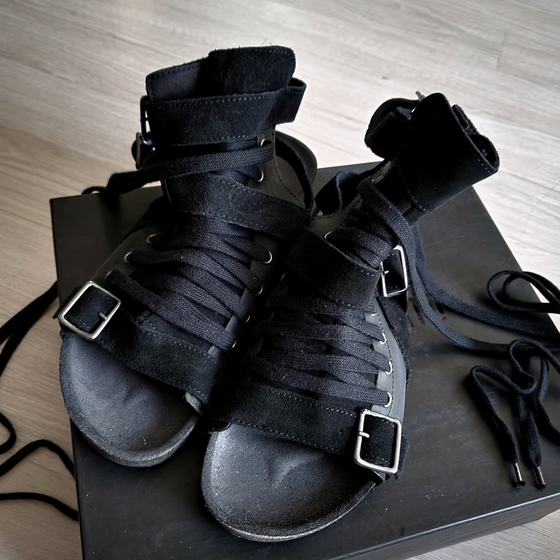 안토니 모라토 글레디에이터 블랙(41)새상품 상품이미지1