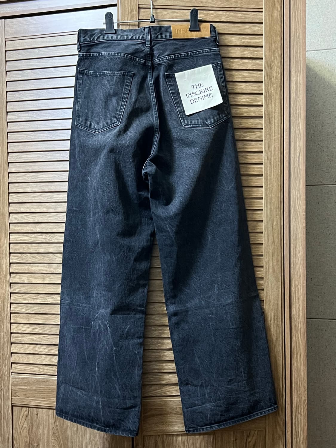 새상품 INSCRIRE 워싱 블랙 와이드 데님 팬츠 상품이미지4