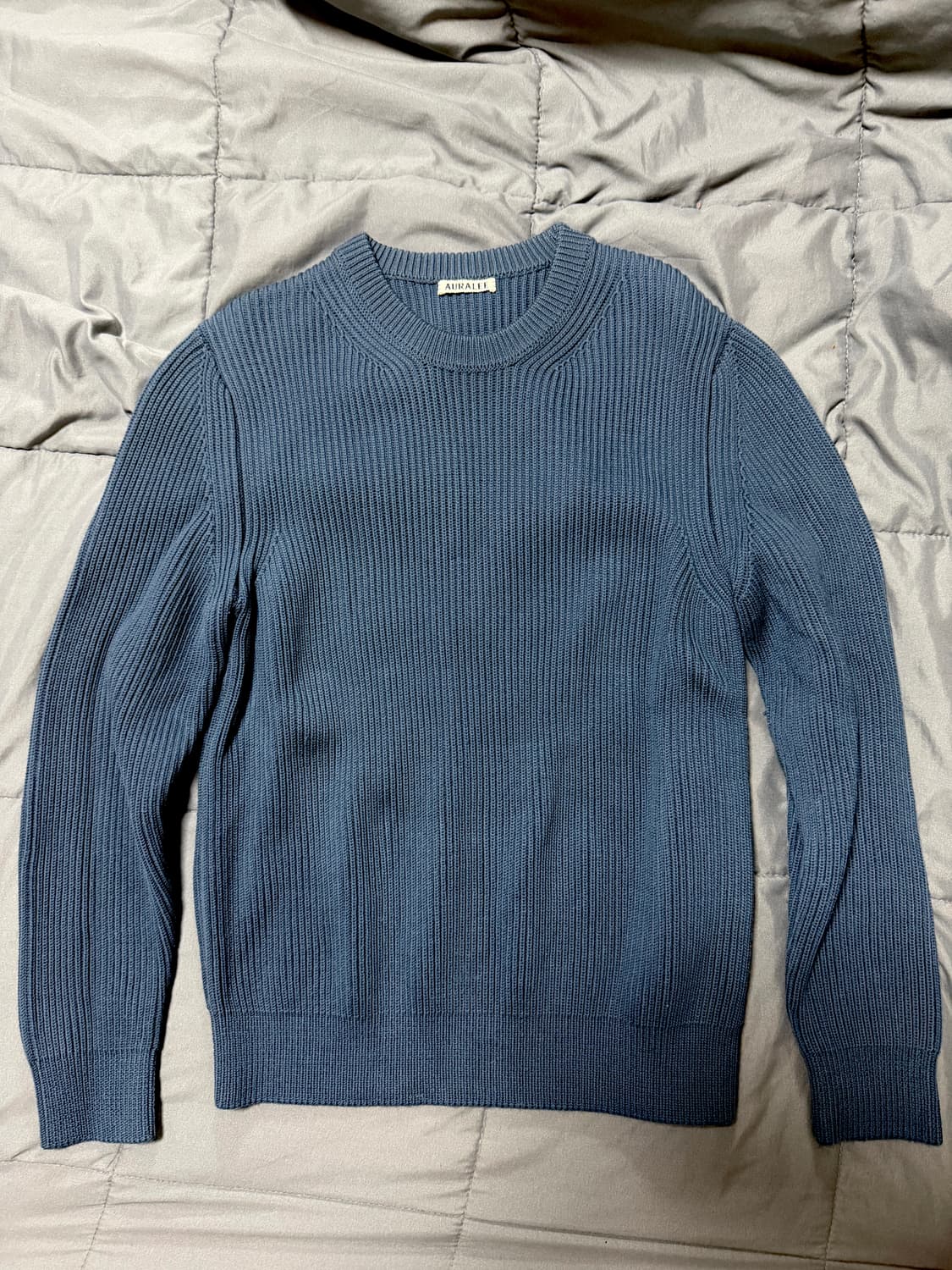 오라리 슈퍼파인울 니트 3사이즈 민트급 판매합니다.  상품이미지1