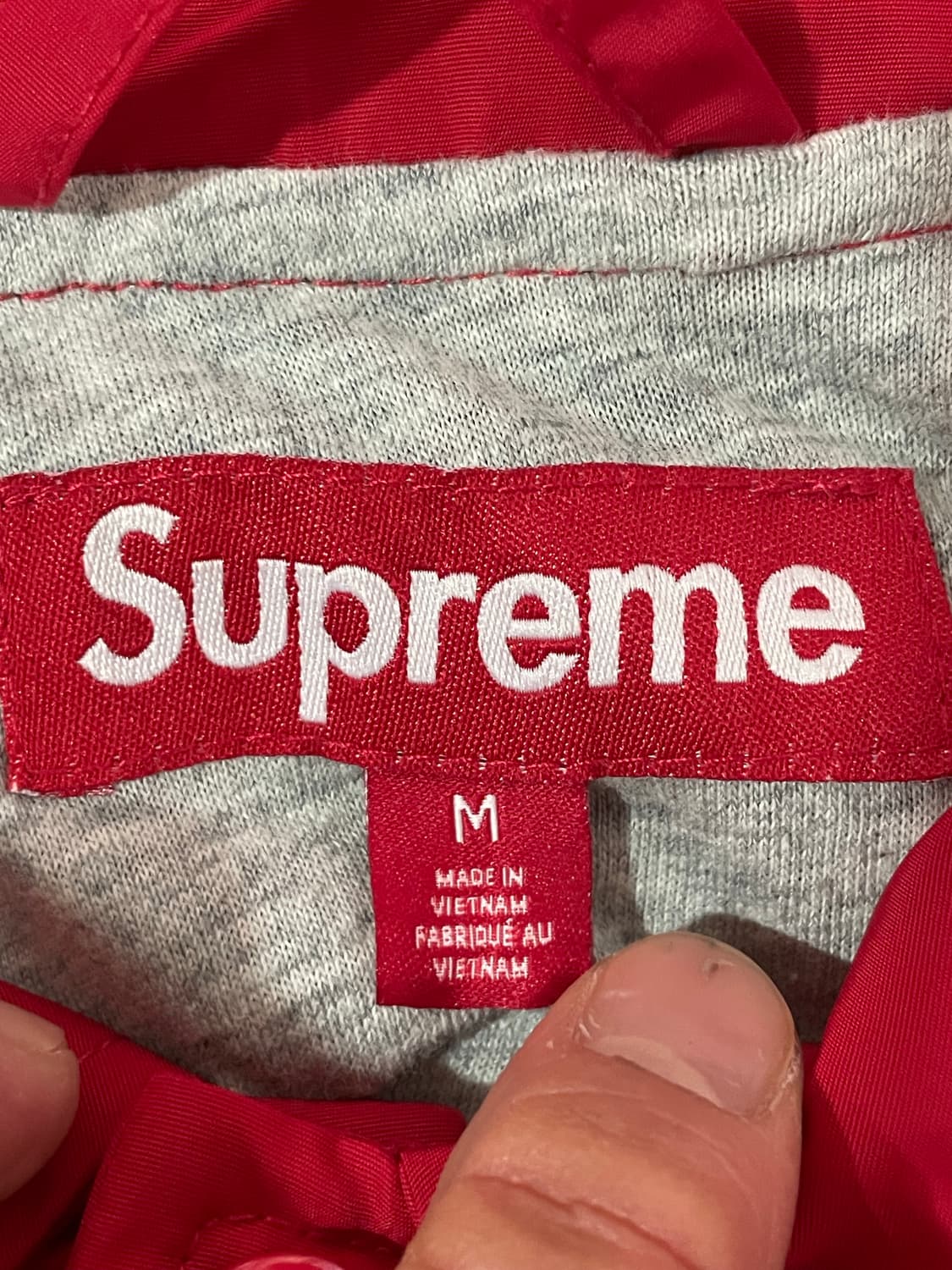 Supreme Crest Coaches Jacket Red 24FW 상품이미지8