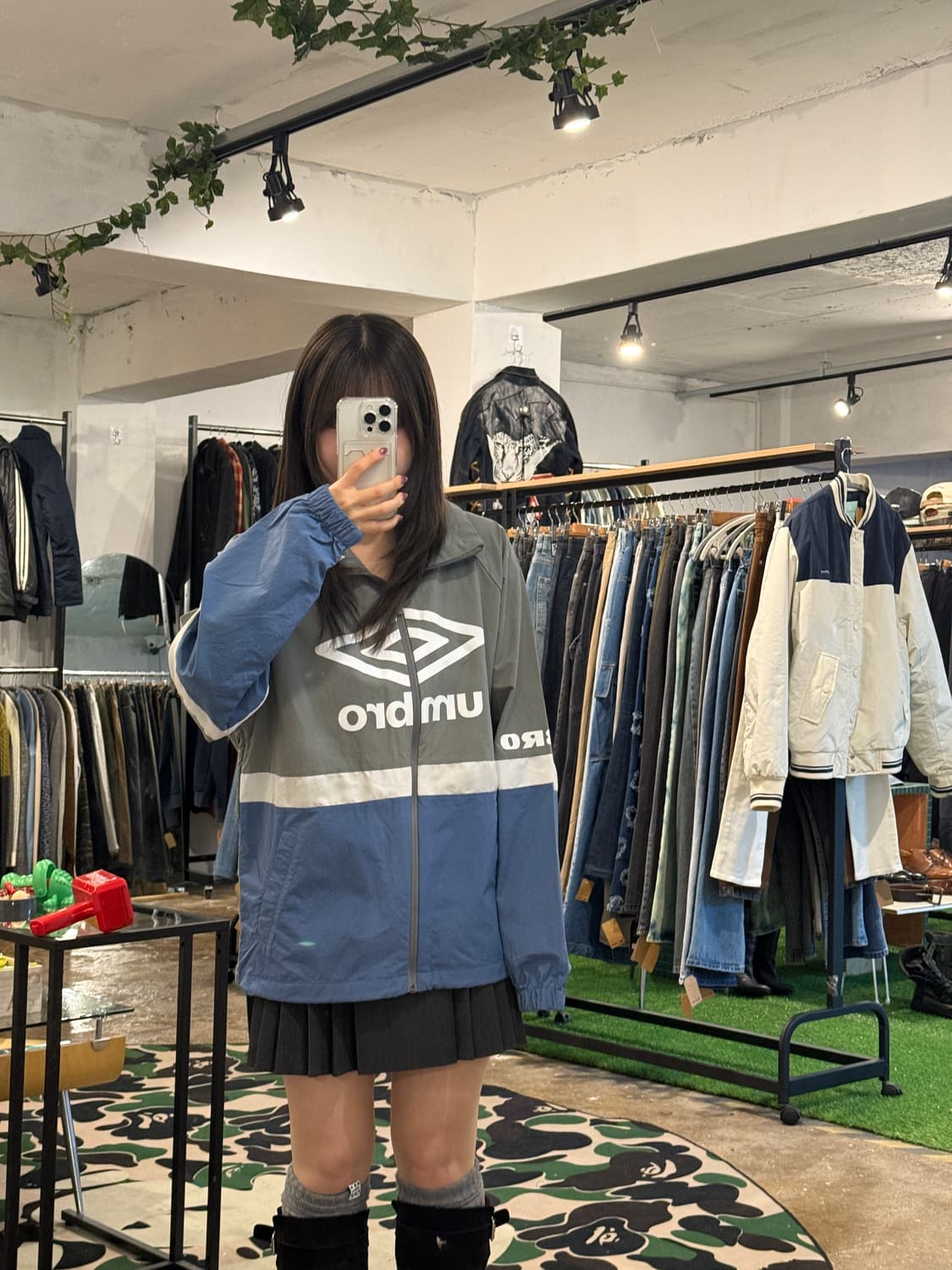 엄브로 빅로고 시그니처 바람막이 상품이미지4