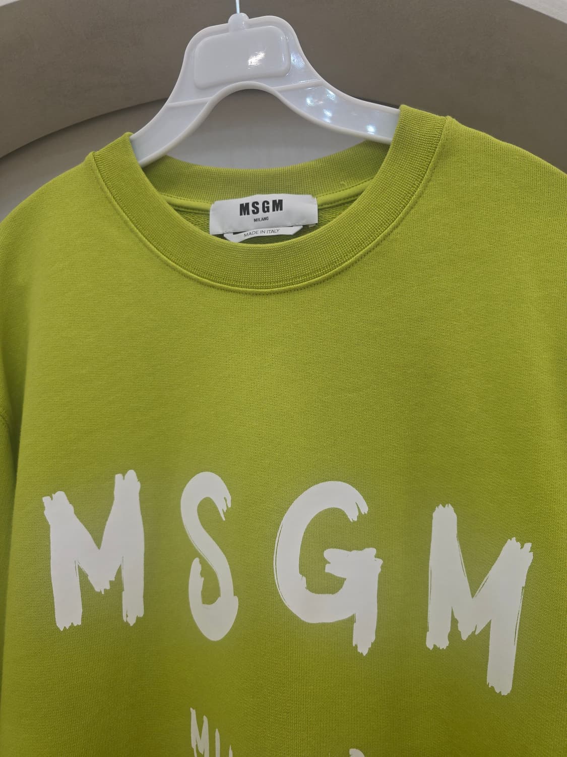 새상품 밀라노 라임 맨투맨 XL 상품이미지2