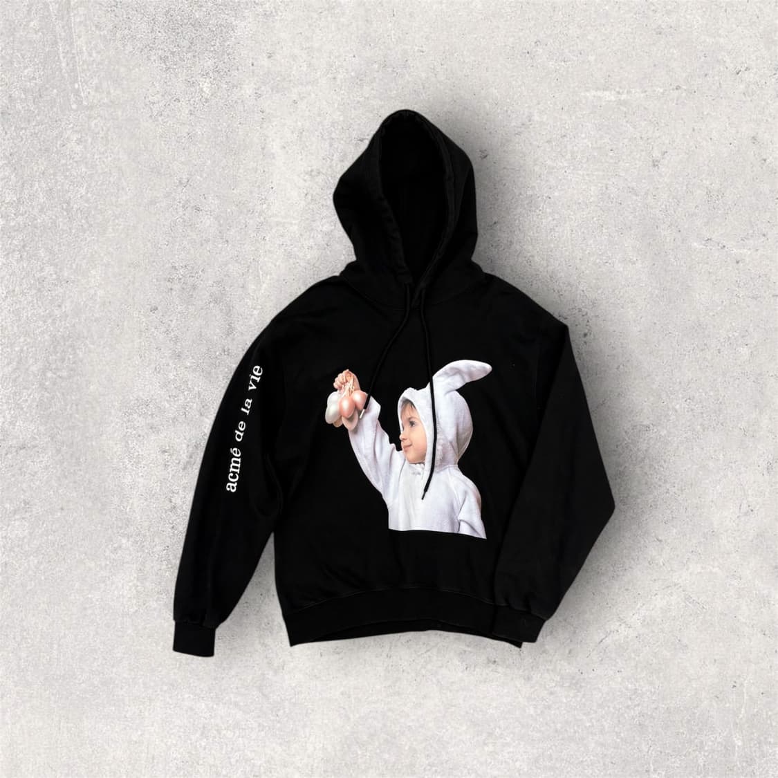 아크메데라비 후드티 상품이미지1