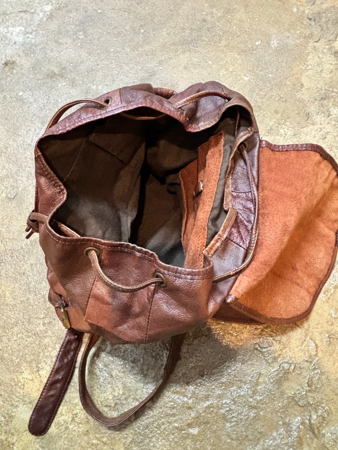 빈티지 복조리 가죽 백팩 상품이미지8