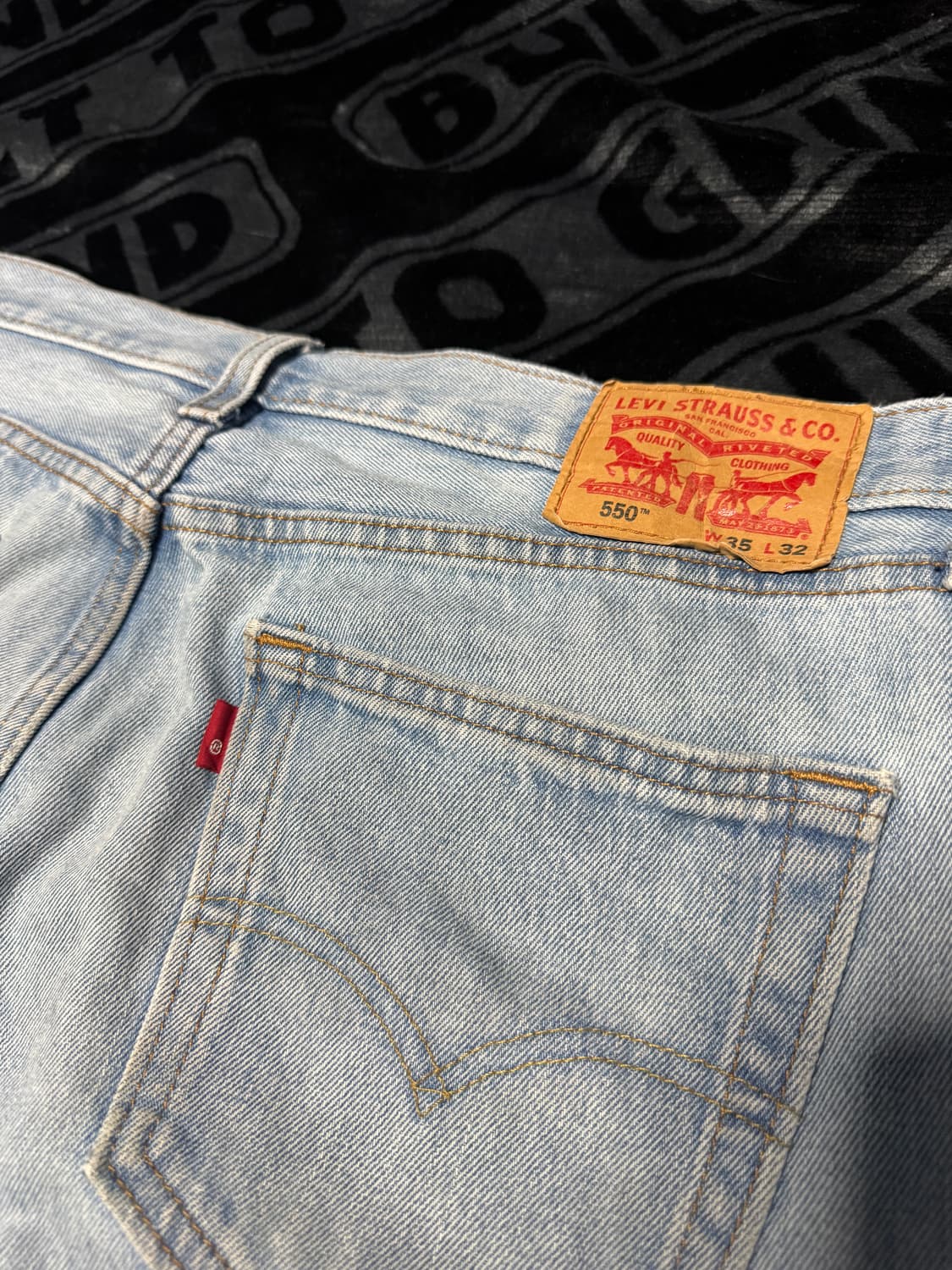 리바이스 550 릴렉시드 핏 진 라이트 스톤워시 블랭크 탭 35X32 상품이미지7