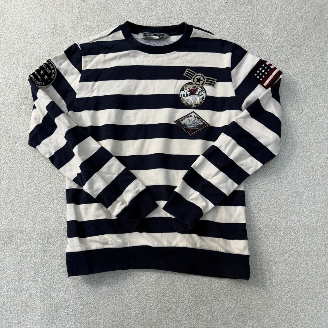 [XL] 지프 아메리칸 아이콘 패치 맨투맨 0102T1 상품이미지1