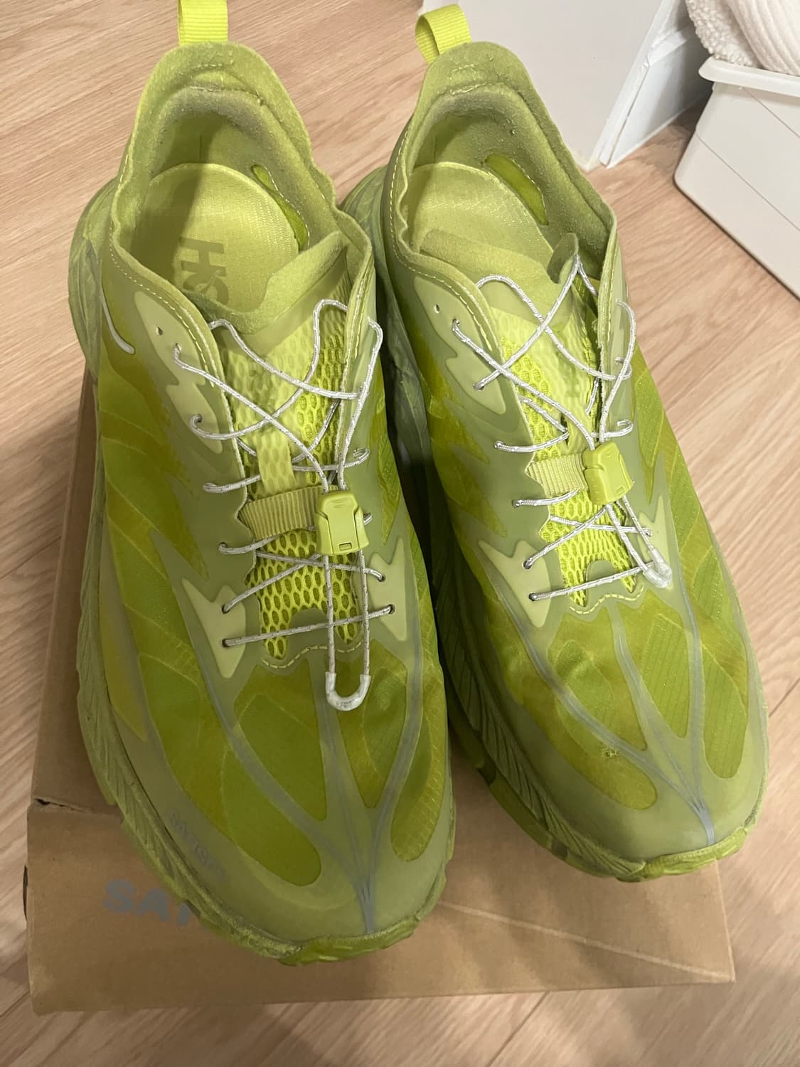 [290] satisfy hoka 새티스파이 호카 라임 상품이미지6