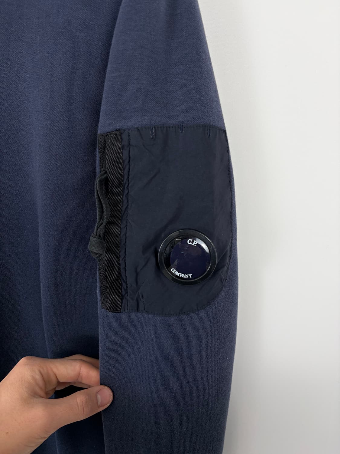 a97) CP Company 씨피컴퍼니 렌즈 맨투맨 상품이미지2