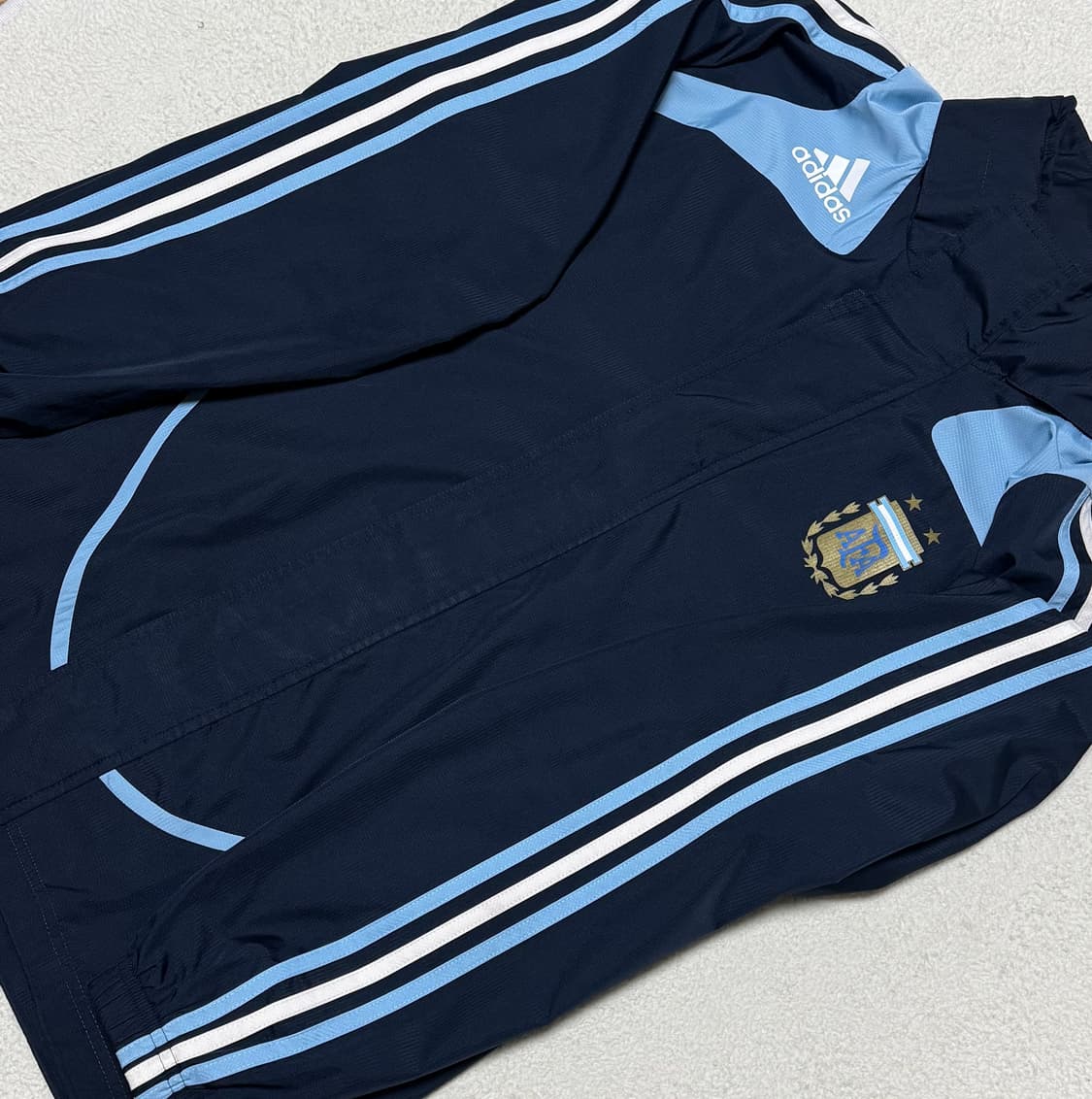 아디다스 아르헨티나 바람막이 상품이미지3