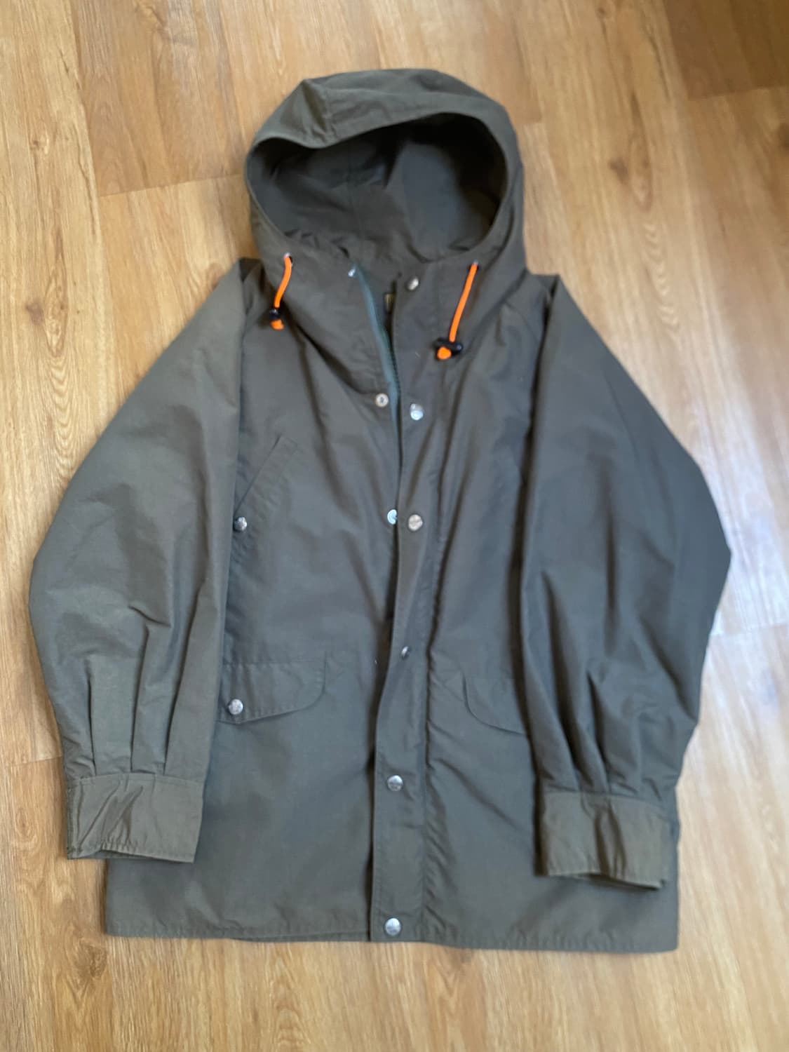 텐더로인 마운틴 파카 상품이미지1