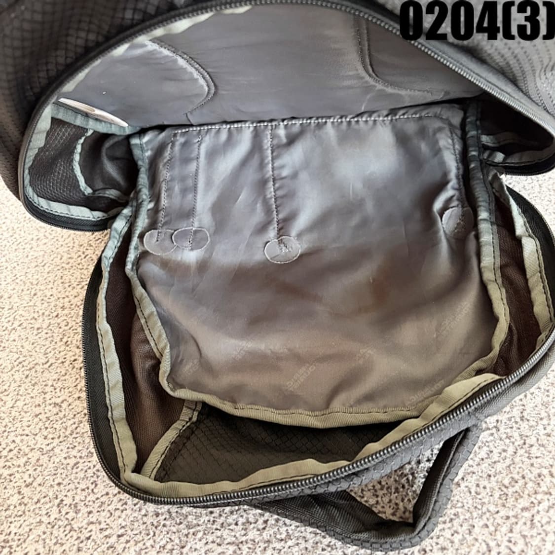 [실측확임] 아메리칸투어리스트 블랙 백팩 가방 (지퍼끈X) 0204(3) 상품이미지4