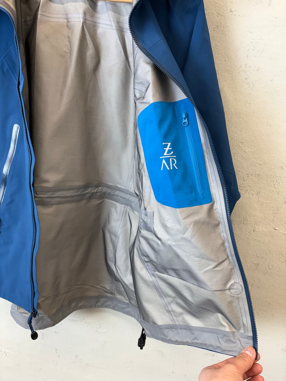 아크테릭스 제타 AR 고어텍스 바람막이 자켓 상품이미지8