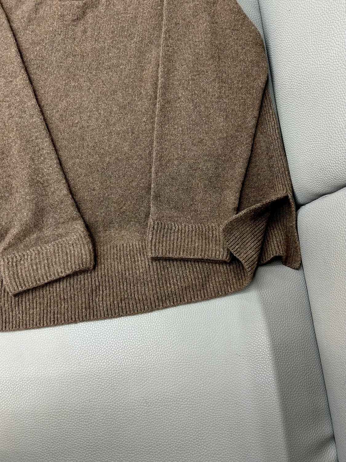 23FW 한섬 SJSJ 캐시미어 하프 터틀넥 니트(Free) 상품이미지7