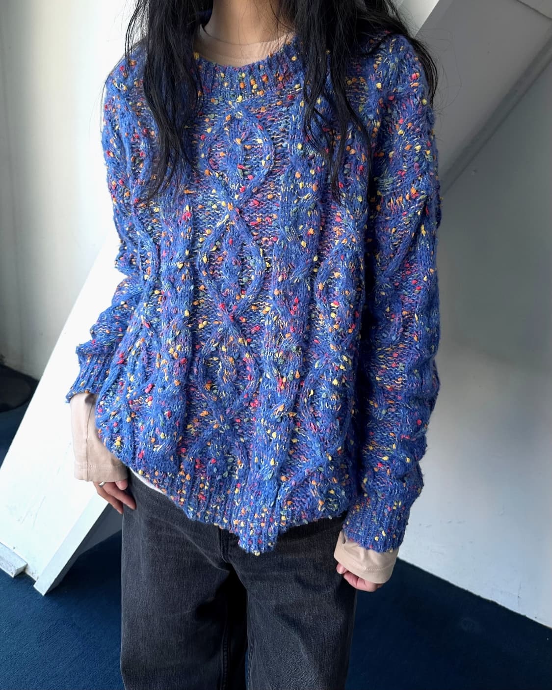 Soft touch sparkle design knit P/O 상품이미지8