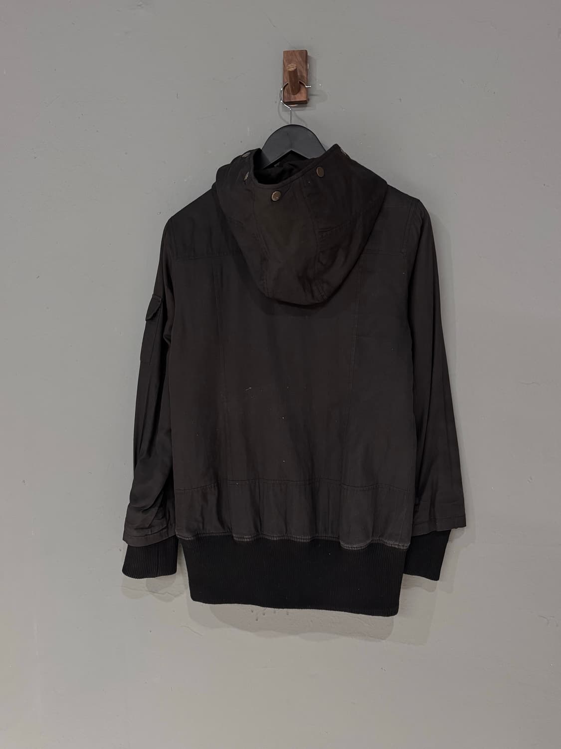 Anne 버클 디테일 후드 점퍼  상품이미지8